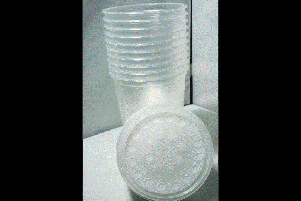 10 polyfabric lids and 32oz Culture Containers